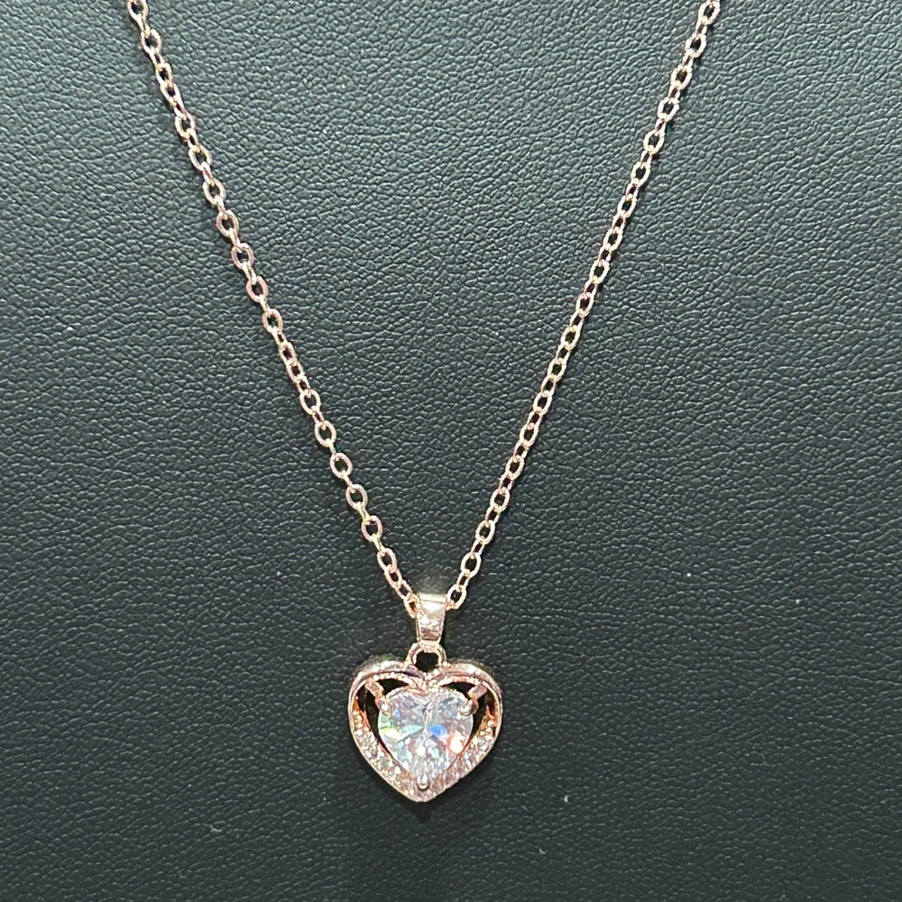 Paparazzi Effulgently Engaged Rose Gold Elegant Heart Pendant Necklace